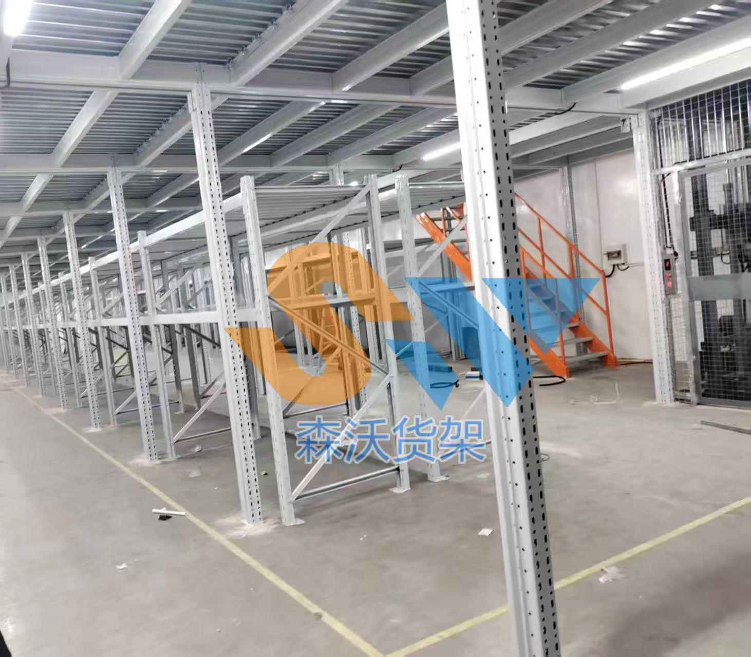 閣樓式貨架蘇州項目安裝圓滿收官 森沃倉儲與大型醫藥行業的合作案例-鋼托盤